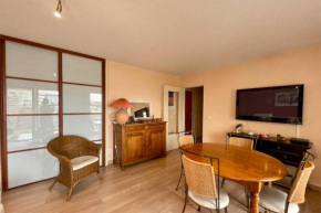 50 m at Lakefront with GARDEN-BALCONY